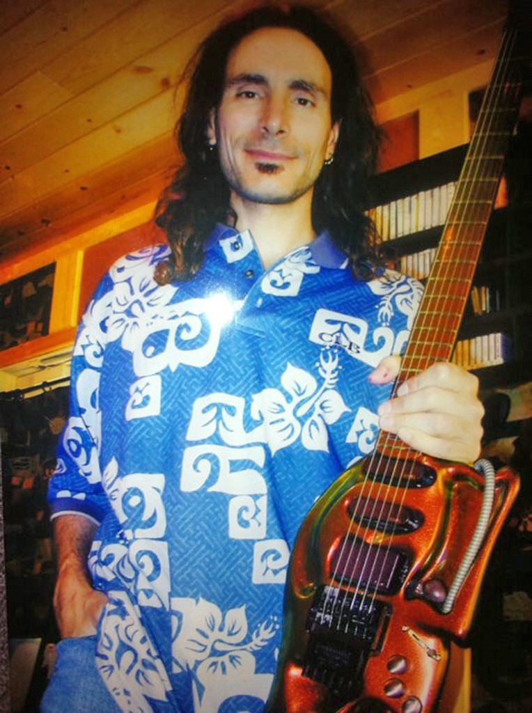 Steve Vai, famous guitars