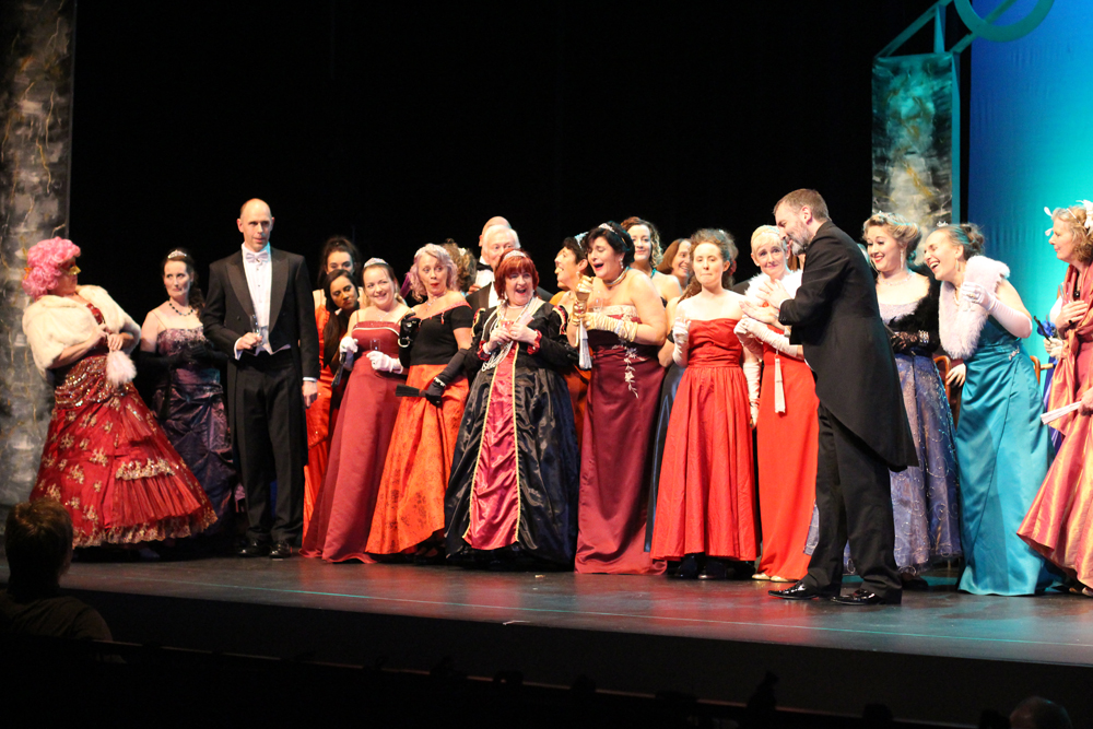 North West Opera performance, Die Fledermaus 