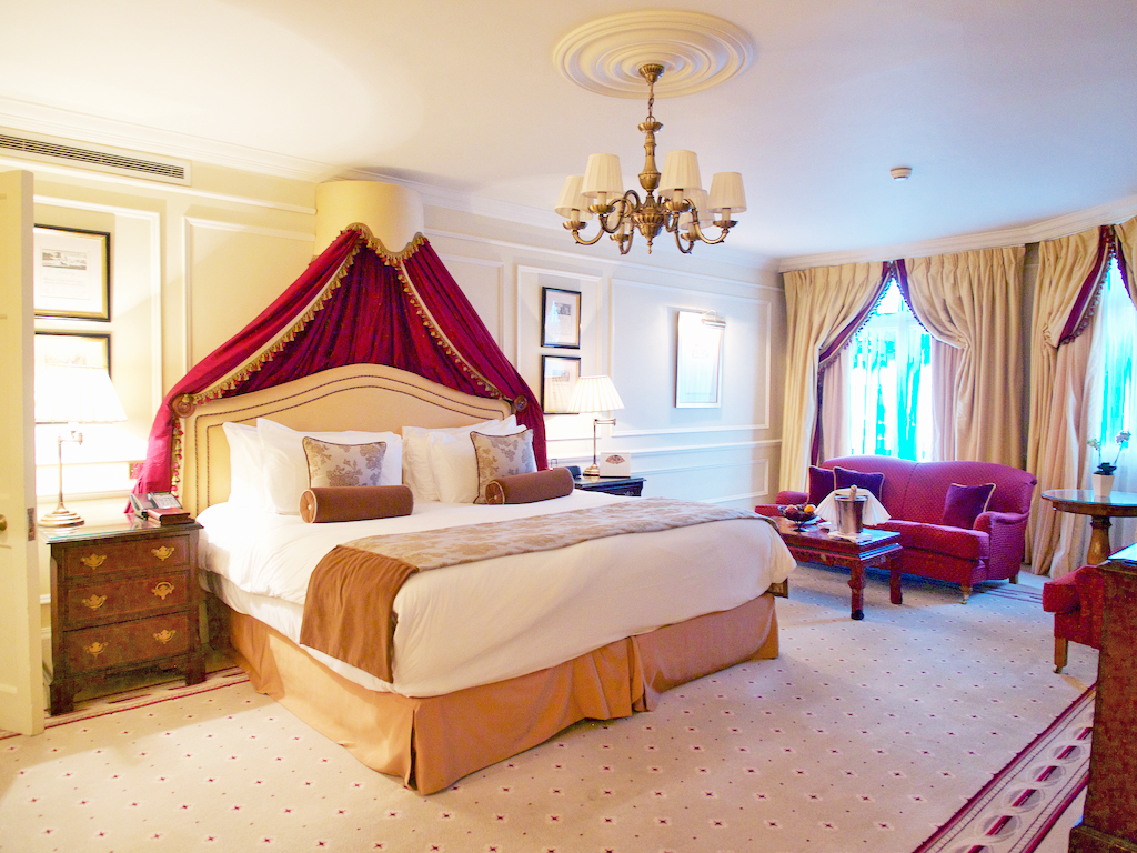 luxury accommodation London, Mandarin Oriental hotels