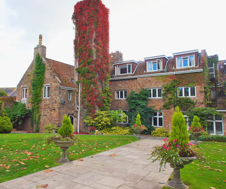 luxury hotels in Jersey Island, where to stay on Jersey Island