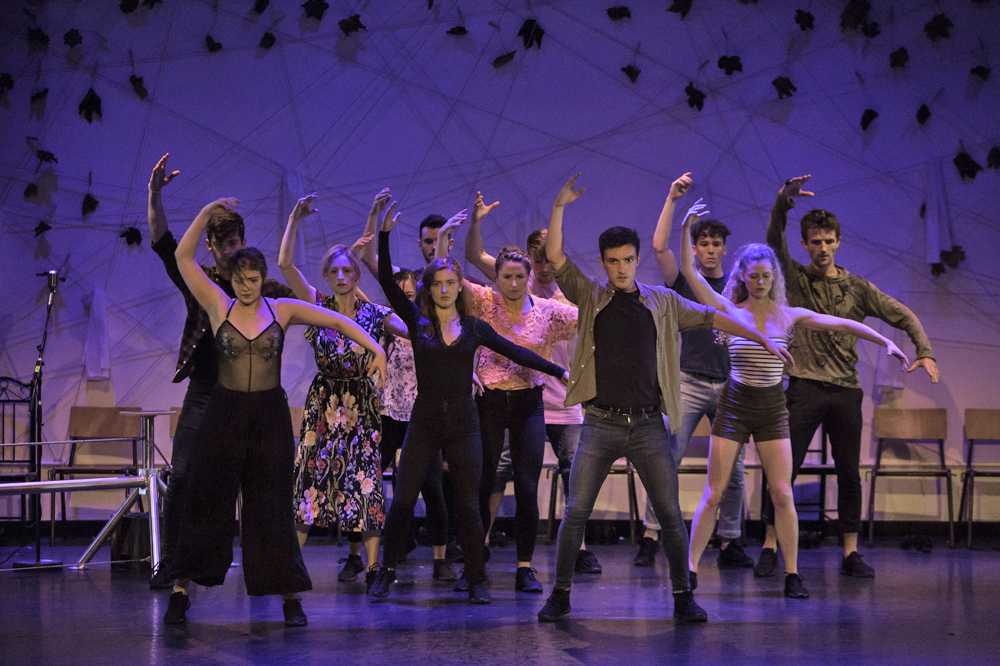 Irish dancing, contemporary dance