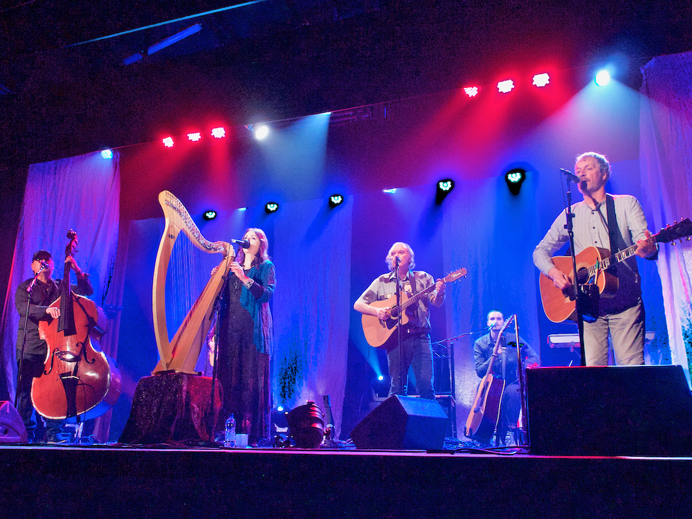 Clannad live in concert, Amharclann Ghaoth Dobhair