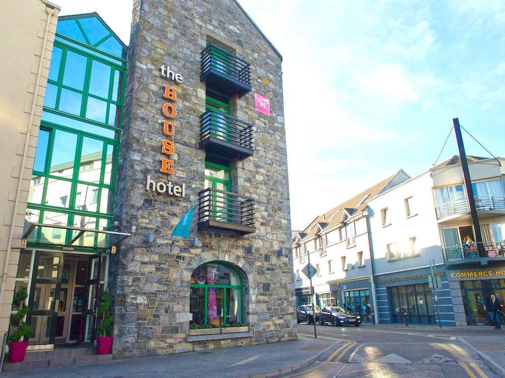luxury accommodation Galway, restaurants in Galway, Galway city