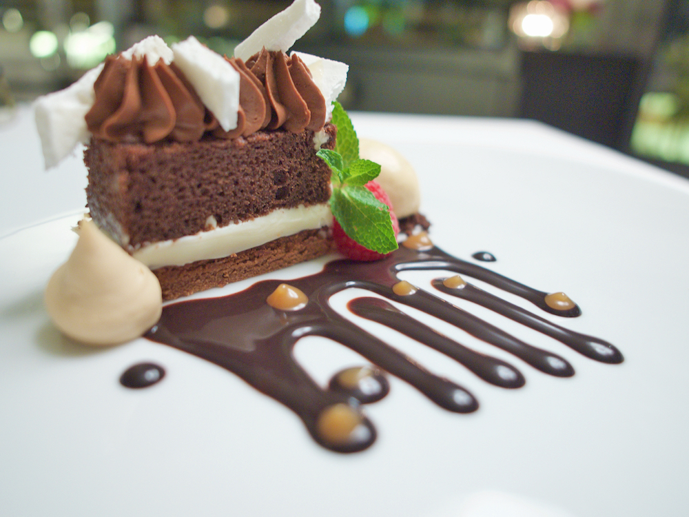 restaurants near villa borghese rome, La terrasse restaurant rome