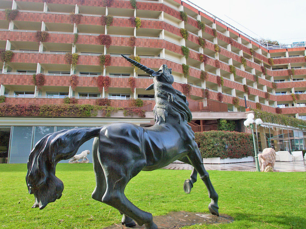 where to stay in rome, rome cavalieri waldorf astoria