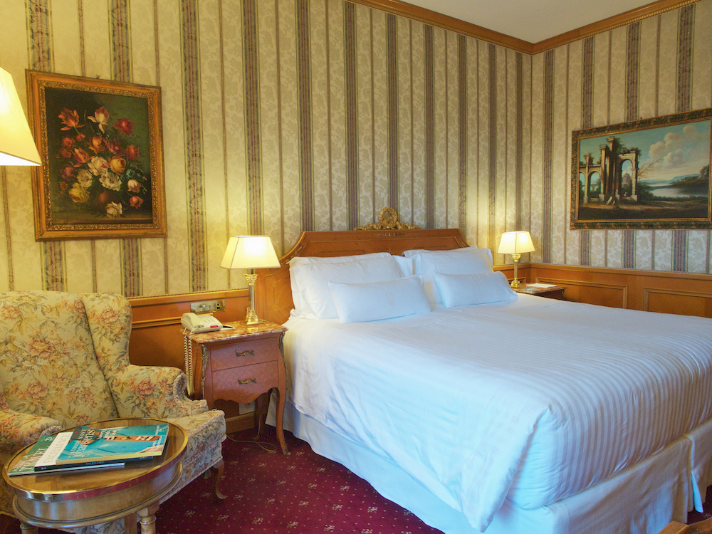 romanti rooms in rome, where to stay in rome, best hotels in rome