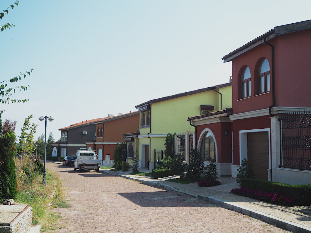 house for sale bulgaria, house for sale on golf course,