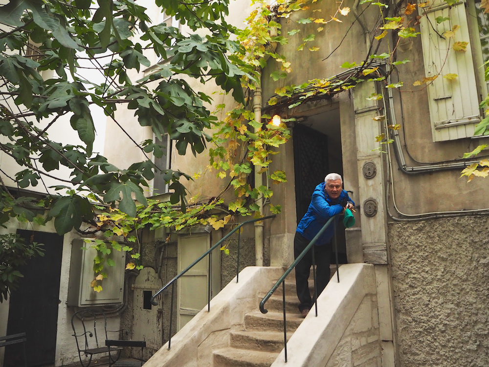 sean hillen travel writer, literary paris