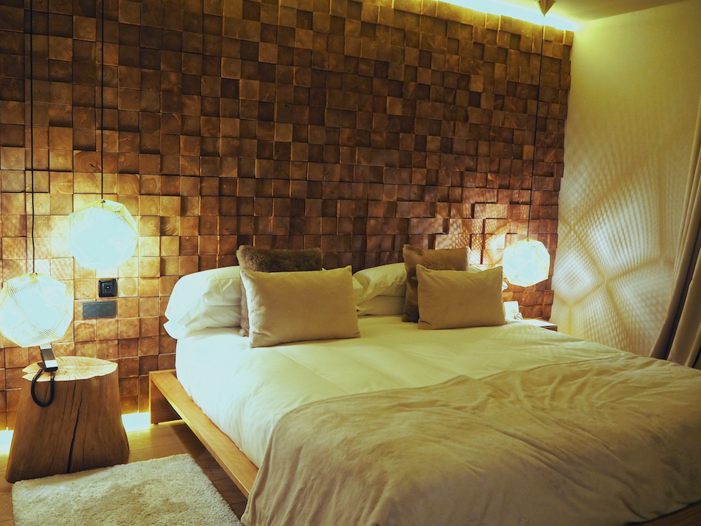 room with a view, luxury hotels in ski resorts, going on a ski vacation