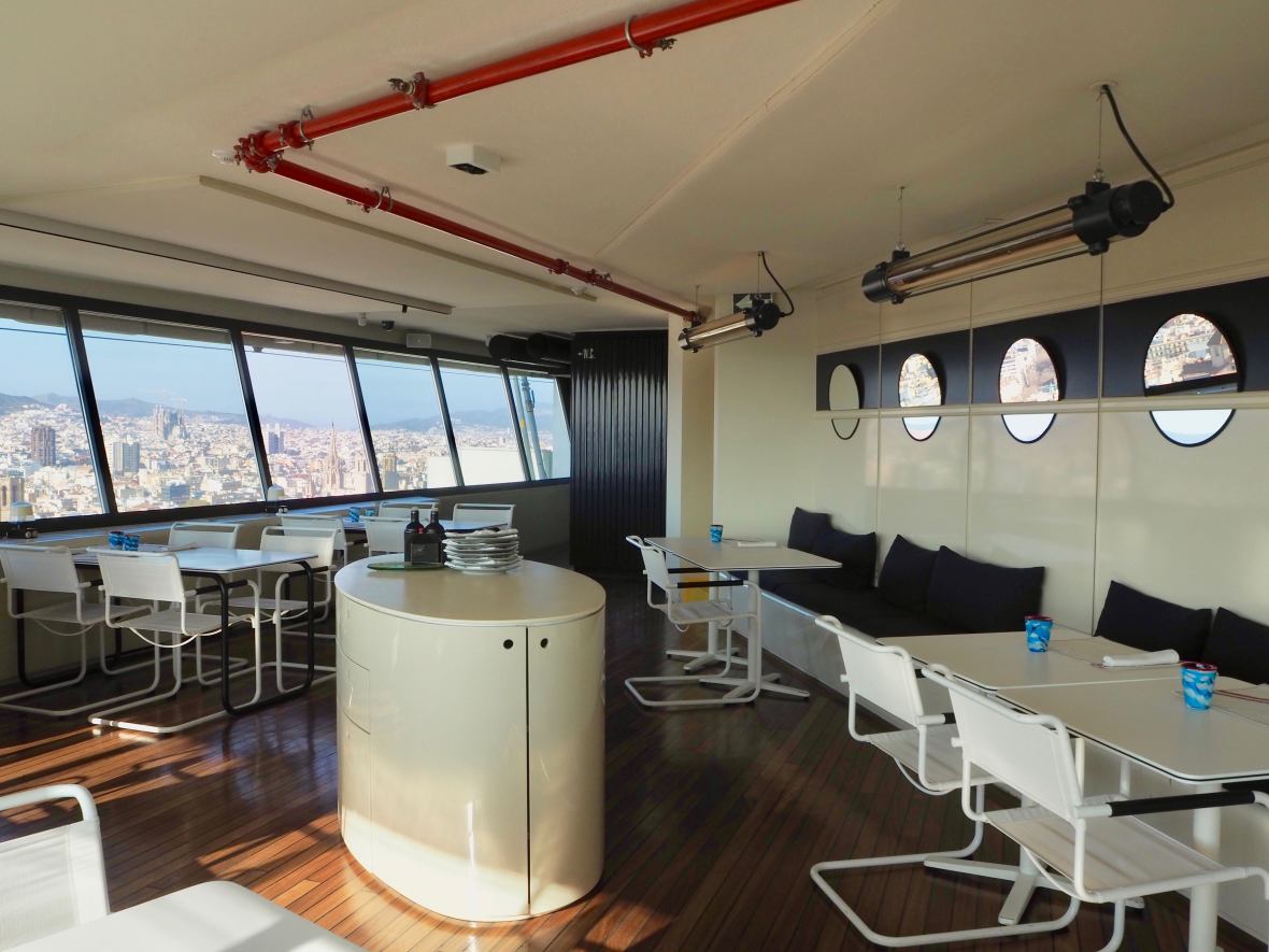 marea alta restaurant, barcelona restaurants for lunch, fish restaurant barcelona