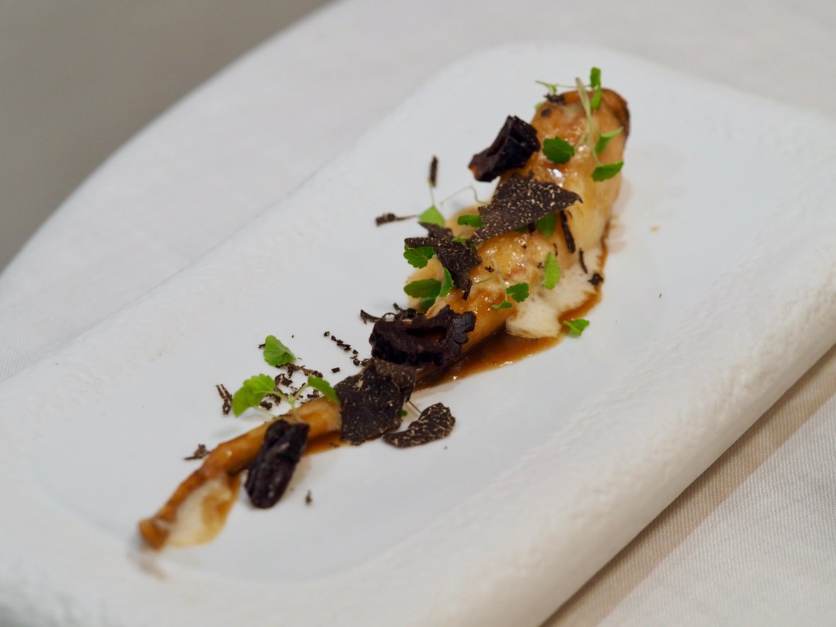 Tasting menu girona, girona restaurants, divinum