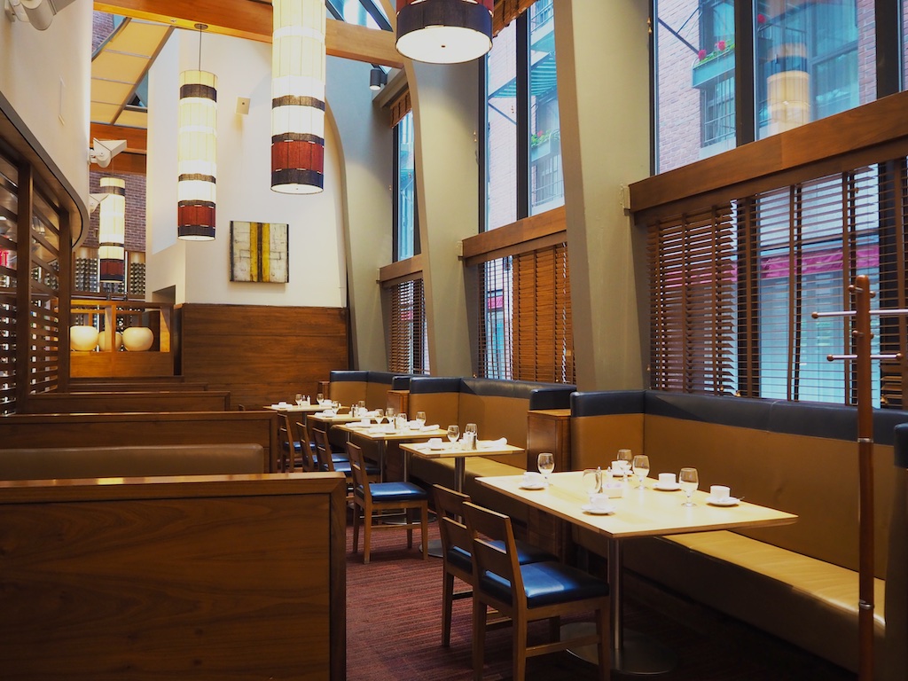 seafood restaurants central boston, best restaurants near Fanueil Hall