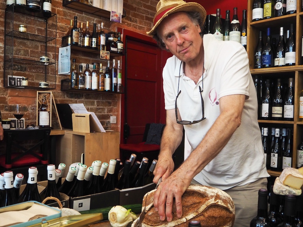 Geoffrey Finch wine tour guide, best guided tours Paris, wine tasting in Paris