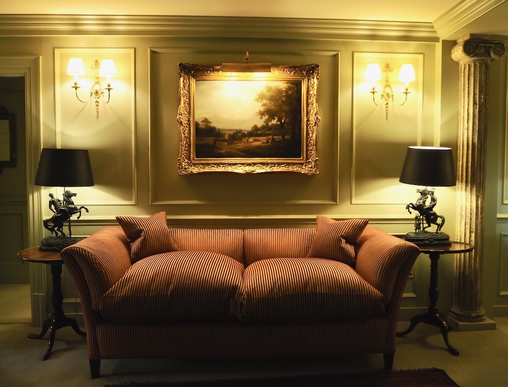 original antics in hotel, hotel with original antics