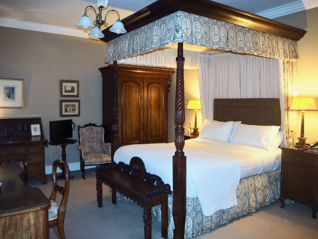 four poster bed room, luxury hotels ireland, new forge hotel
