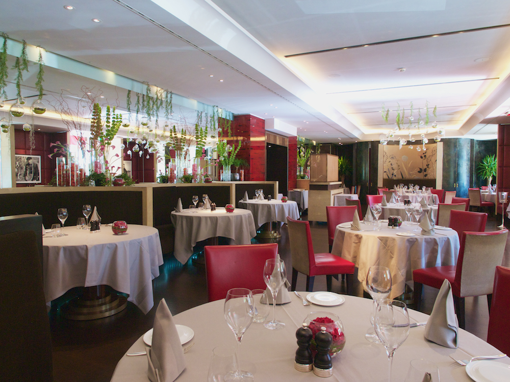 restaurants in geneva, restaurant by the lake geneva, geneva