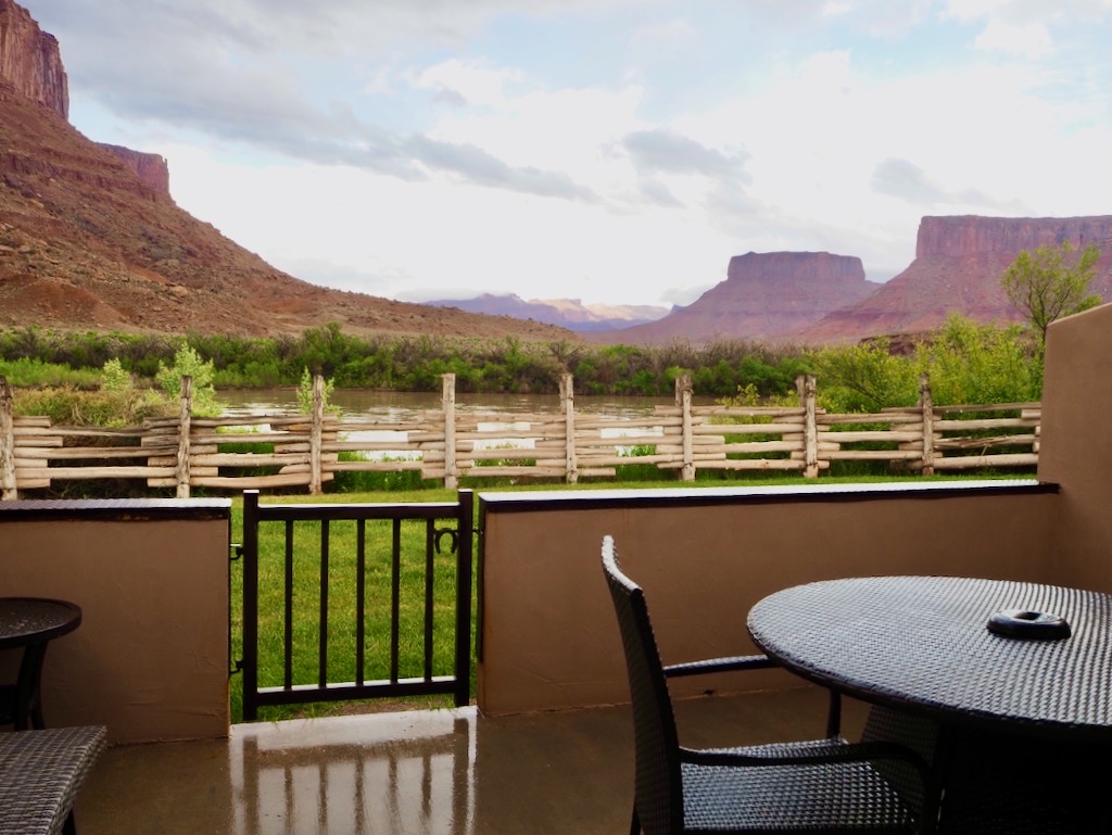 visit moab desert, best hotels in moab utah, John Ford country