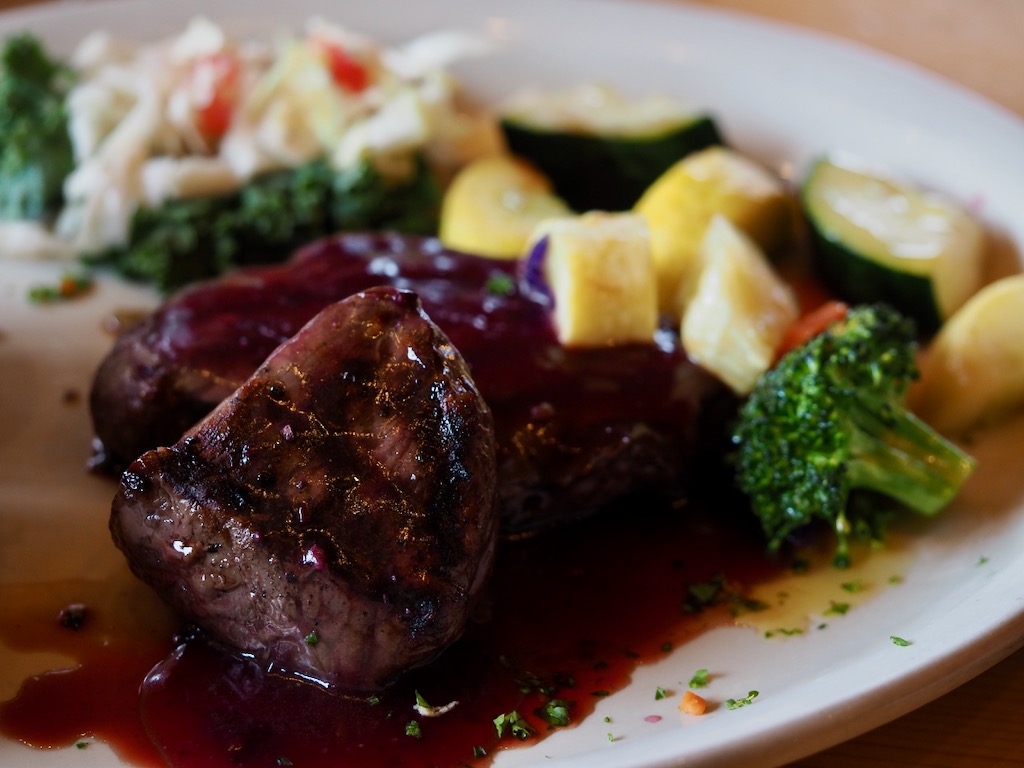 restaurants moab desert, restaurants moab utah, where to eat in moab desert