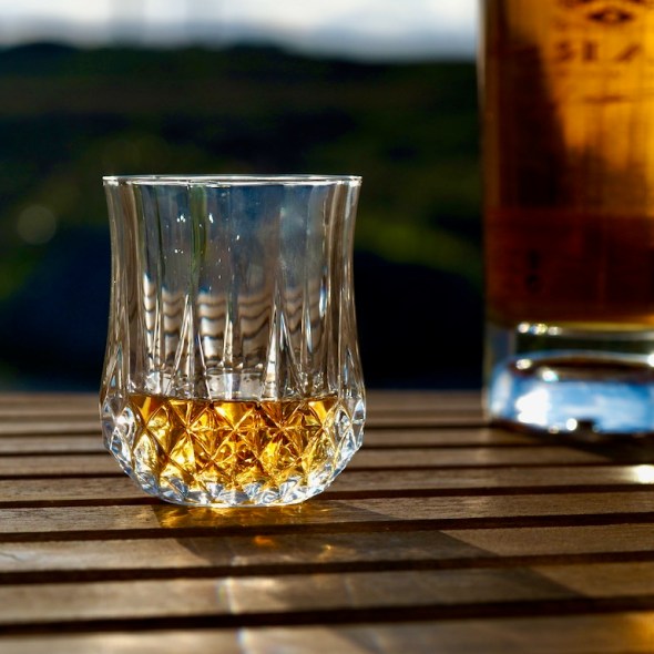 whiskey day, whisky day, world whisky day, irish whiskey, scotish whiskey