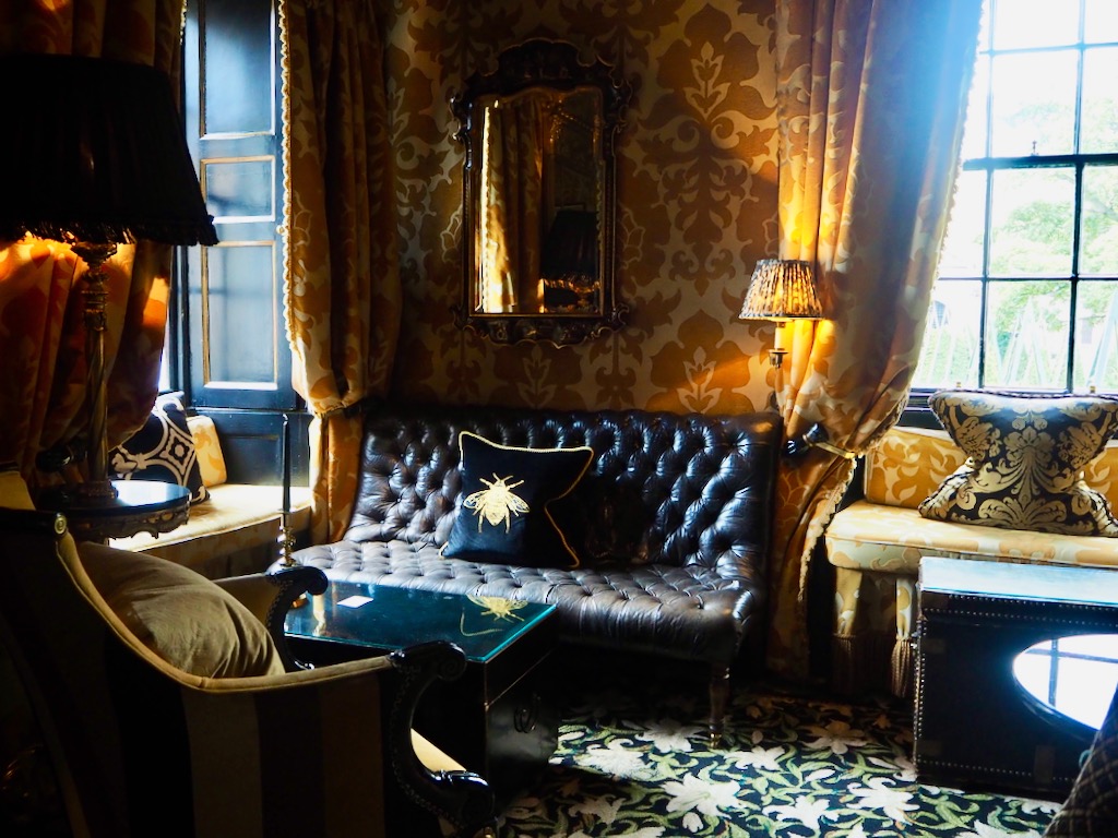 elegant hotels scotland, chic hotels edinburgh, prestonfield hotel